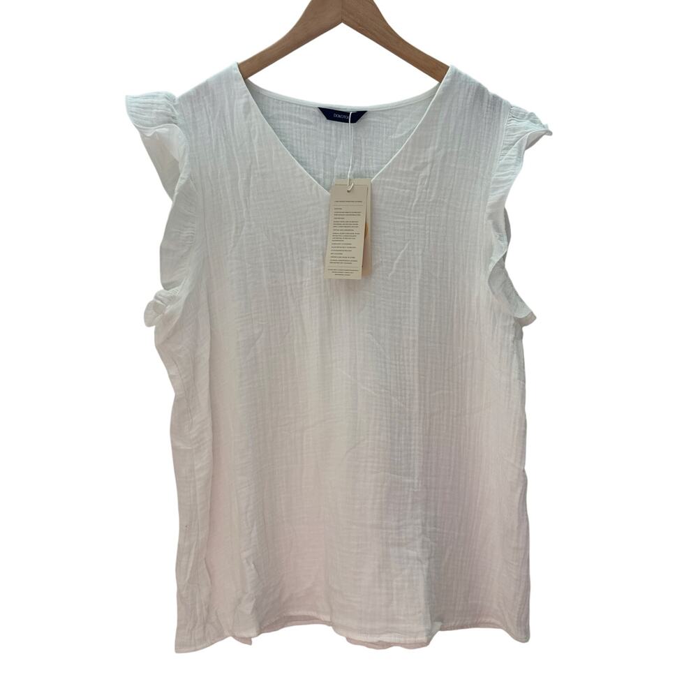 NWT Dokotoo White Cotton Blouse